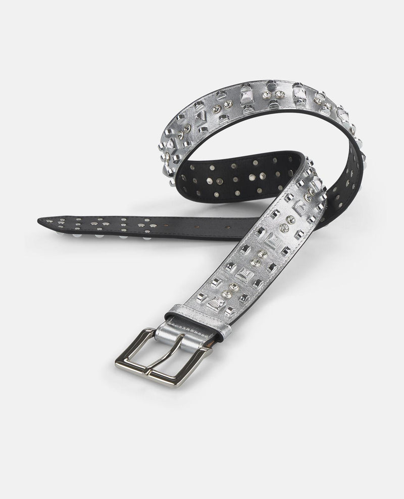 CINTURÓN CON DETALLES