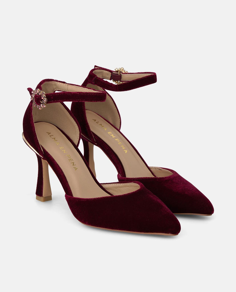 ZAPATO TACÓN TERCIOPELO CON CIERRE PULSERA