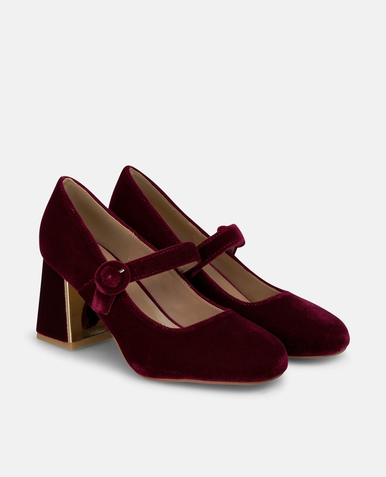 ZAPATO TACÓN DE TERCIOPELO CON HEBILLA