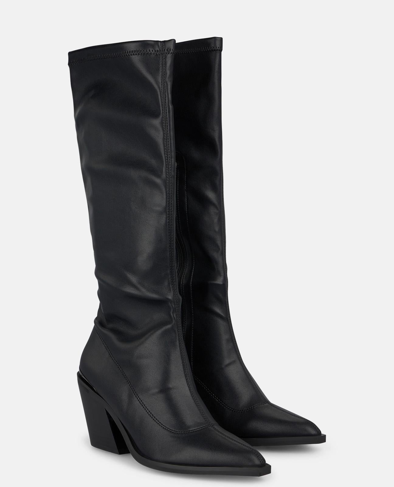 BOTA AJUSTADA DETALLE METALIZADO