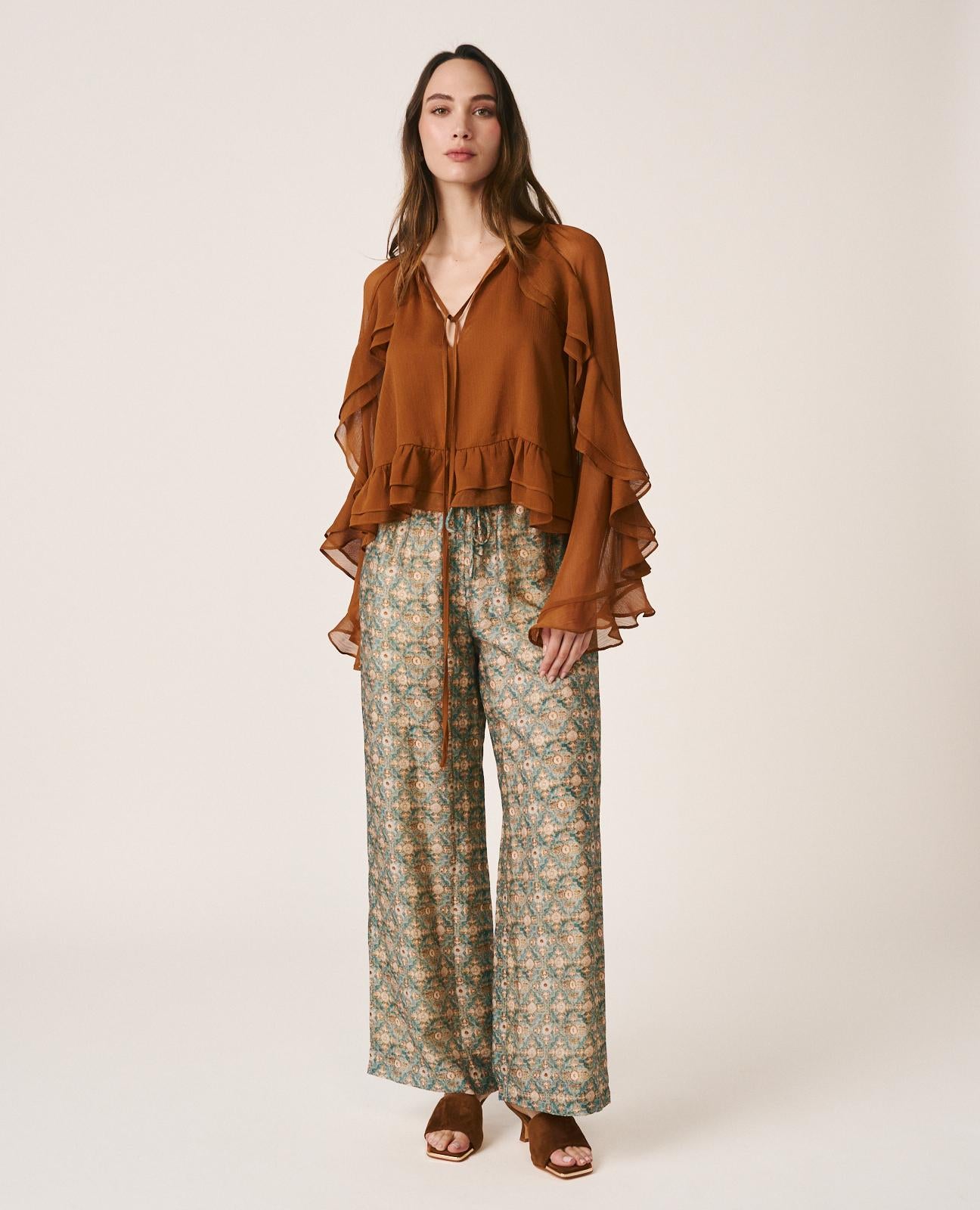 BLUSA MANGA VOLANTES