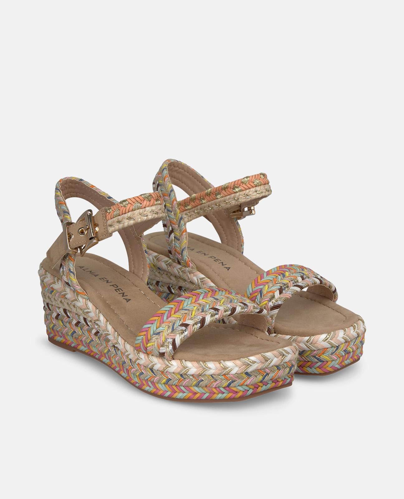 SANDALIA CUÑA TIRAS MULTICOLOR
