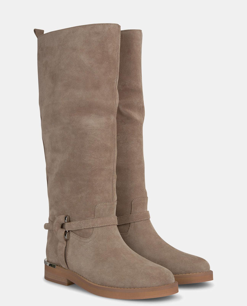 FLACHSTIEFEL MIT STEIGBÜGEL