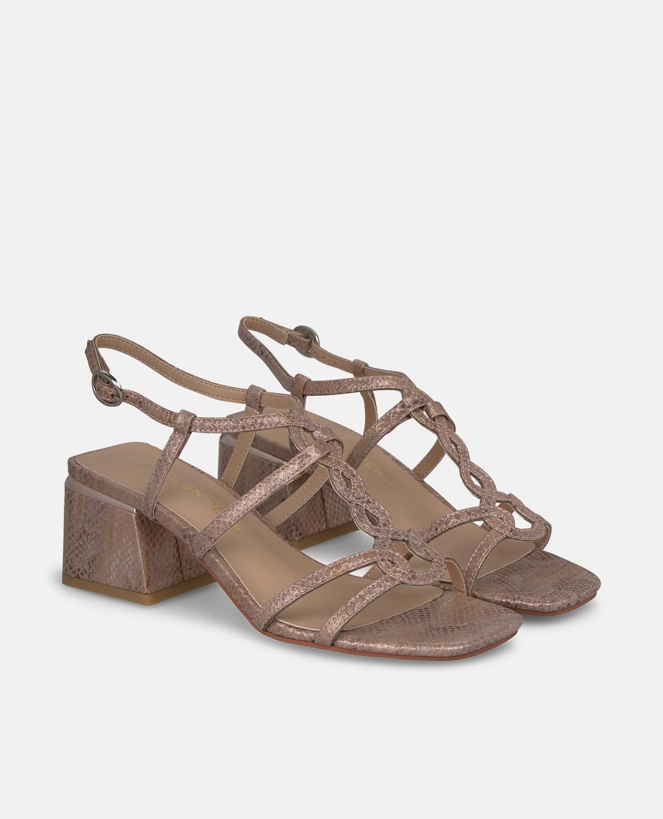 MID-HEEL SANDALS IN T