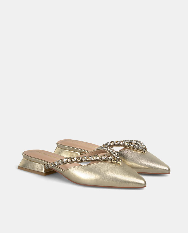 SAPATOS RASOS COM TIRAS