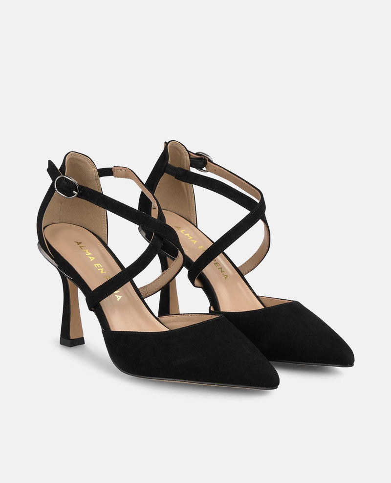 SCHUH MIT GEKREUZTEN ABSÄTZEN