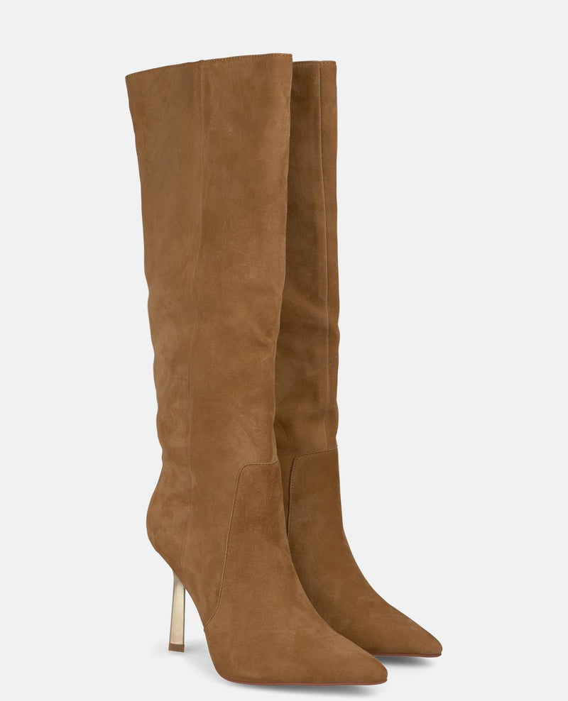 BOTA ALTA PUNTERA AFILADA