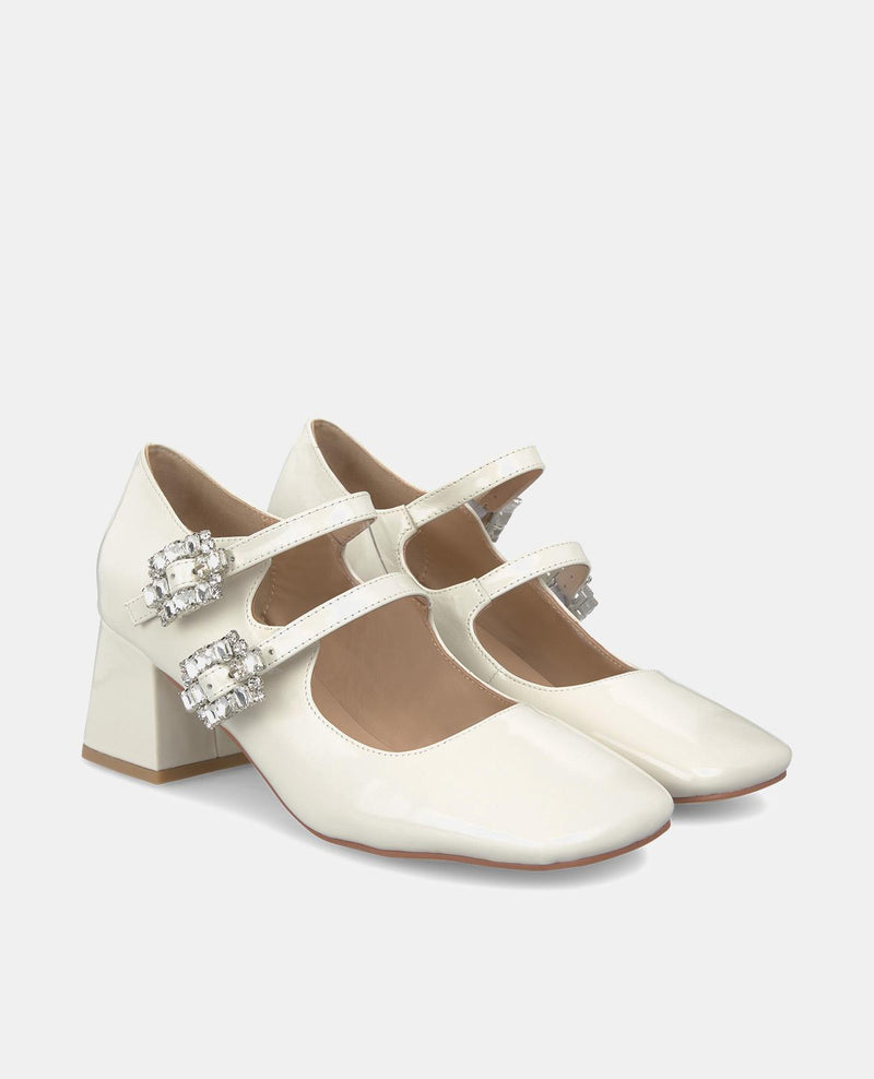 STÖCKELSCHUH MIT SCHNALLEN