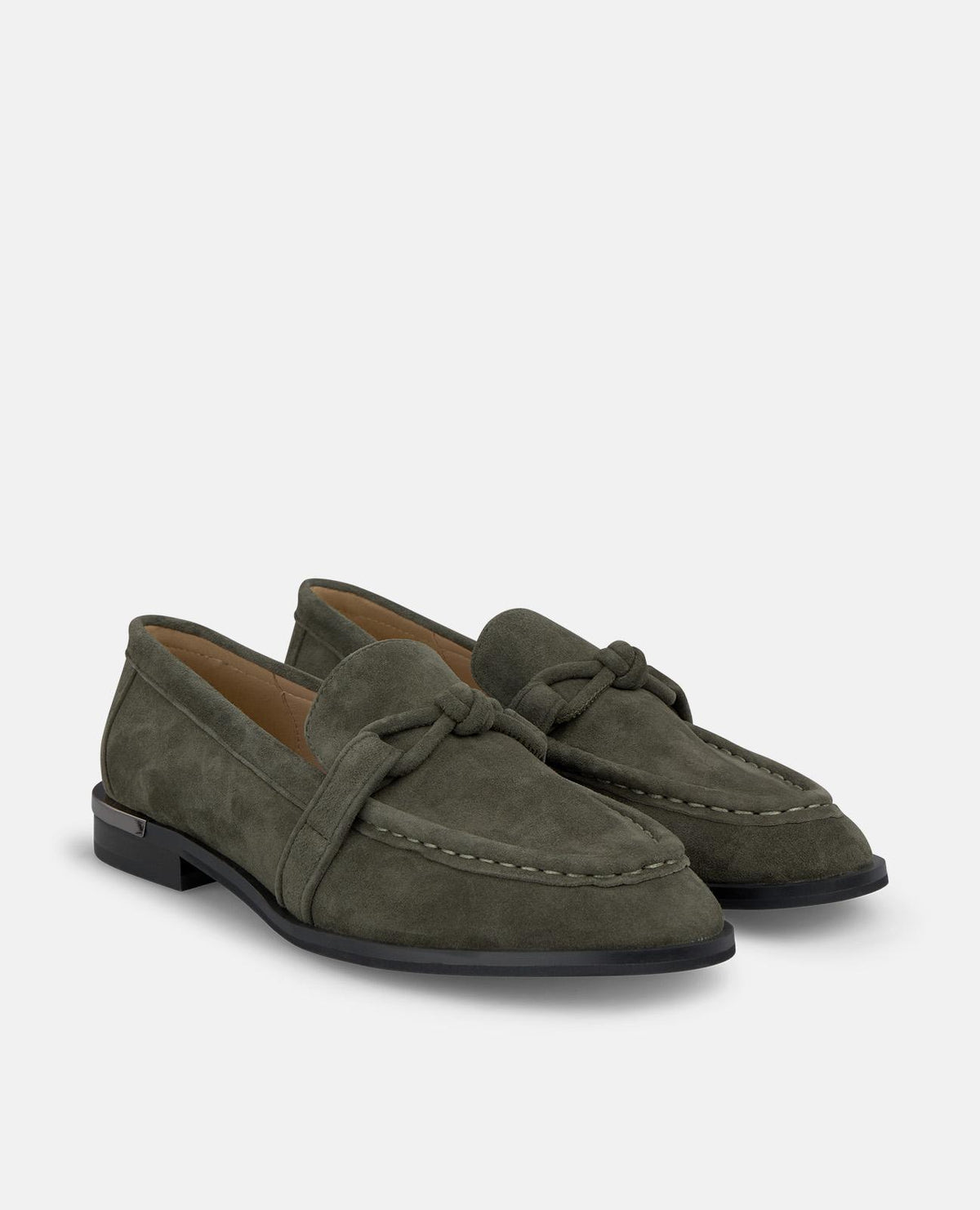 MOCCASIN KNOT DETAIL