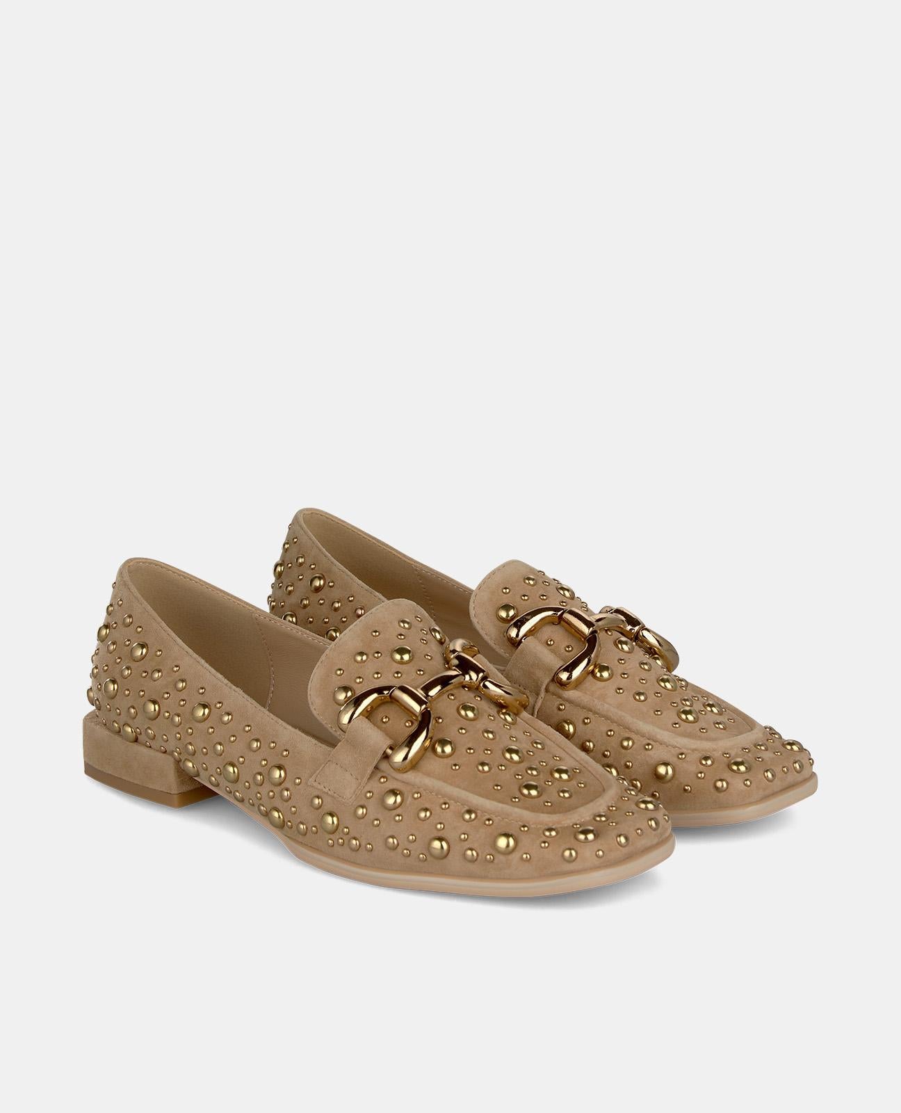 MOCASSIM COM TACHAS