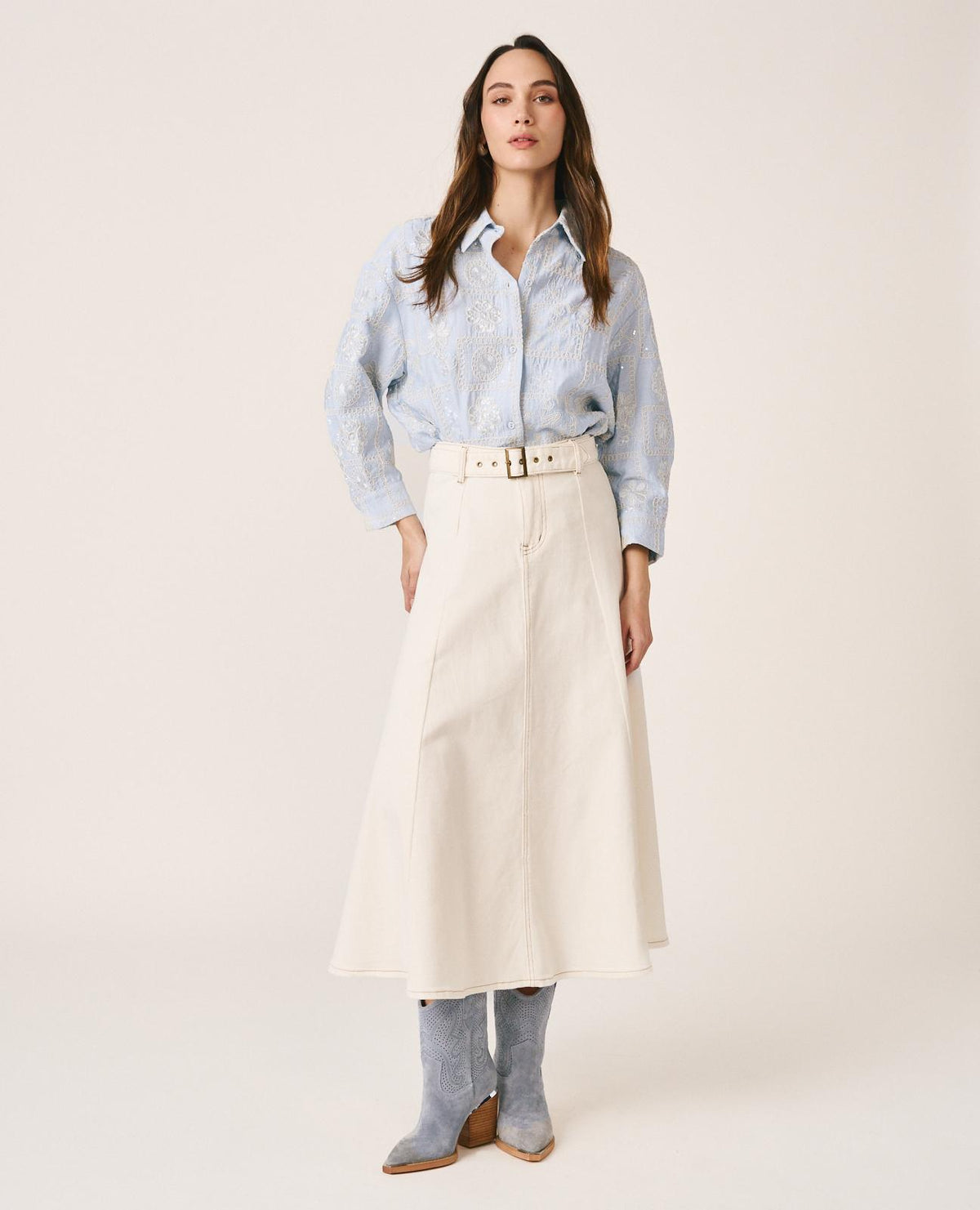 EMBROIDERED SHIRT WITH SEQUINS