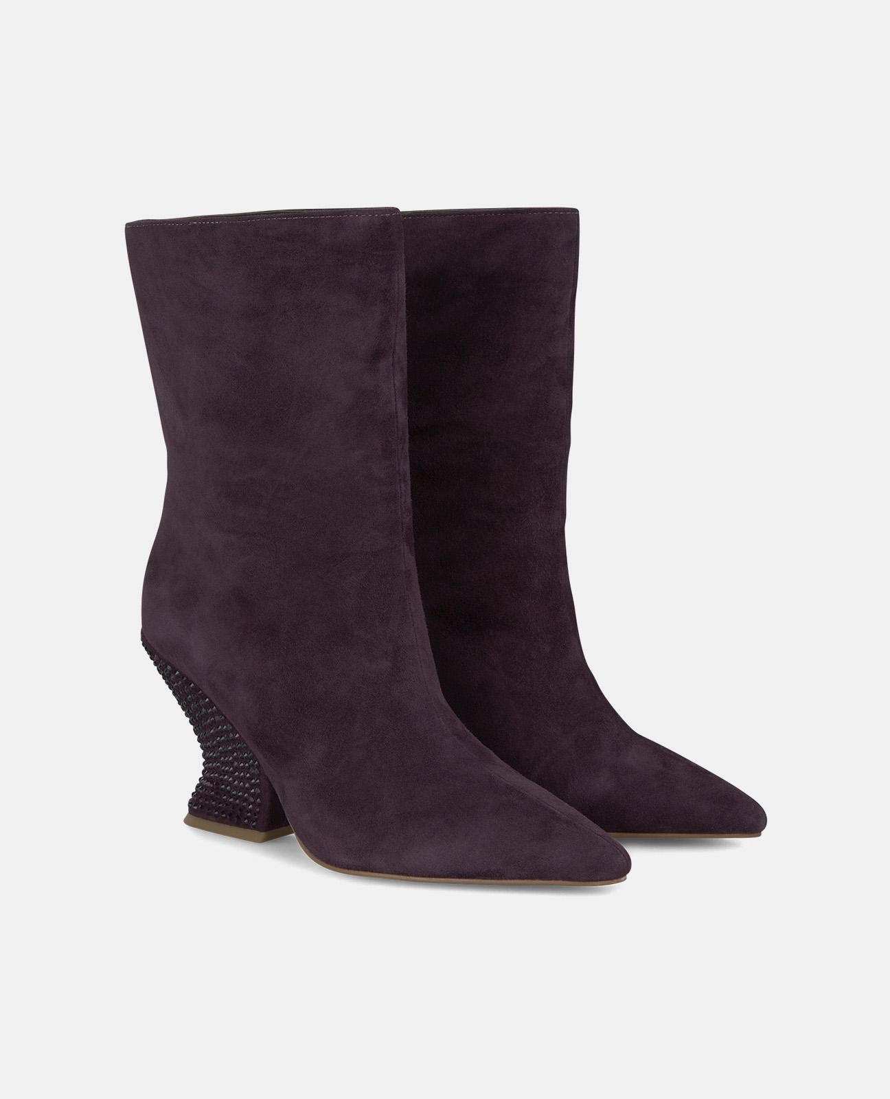 BOTTINES AVEC TALON EN STRASS