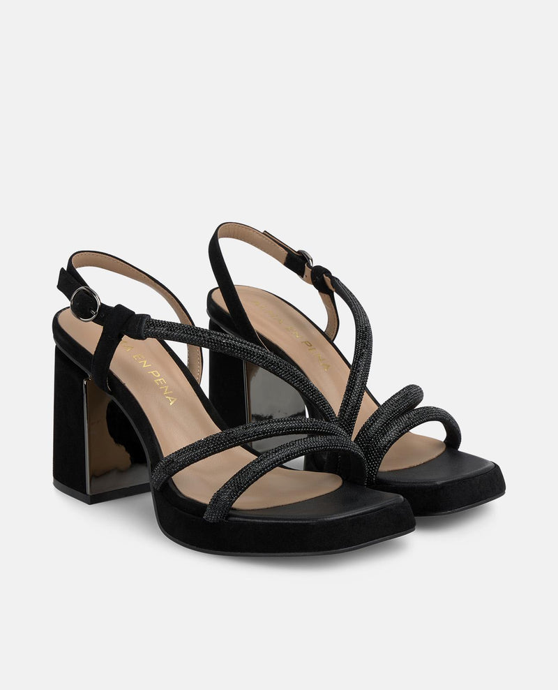 SANDALI CON STRISCIE E STRASS