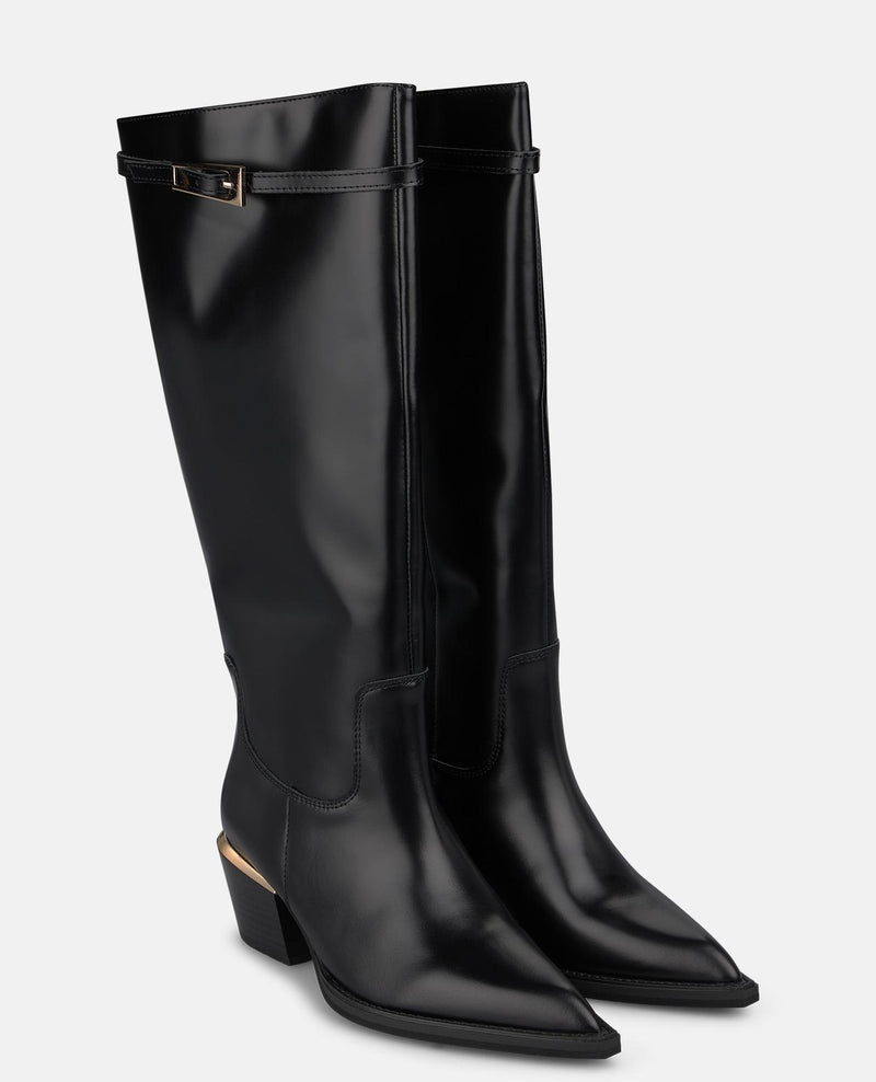 BOTA ALTA DE NAPA CON HEBILLA