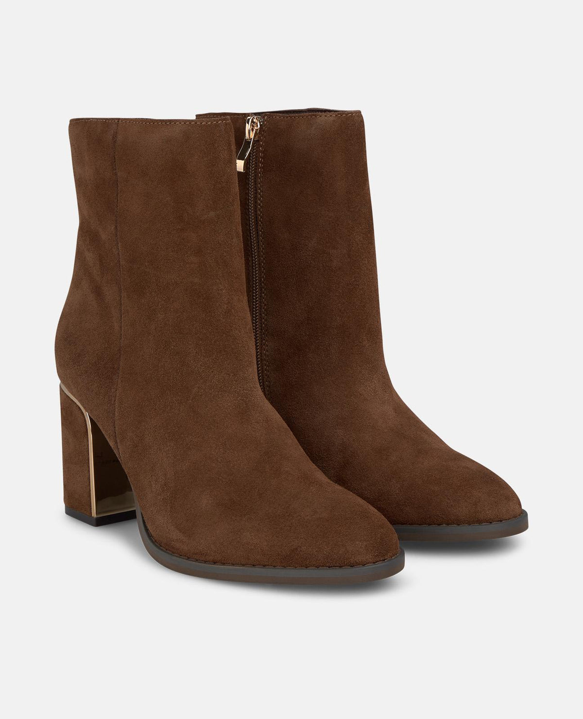 HEELED ANKLE BOOTS WITH DETAILING