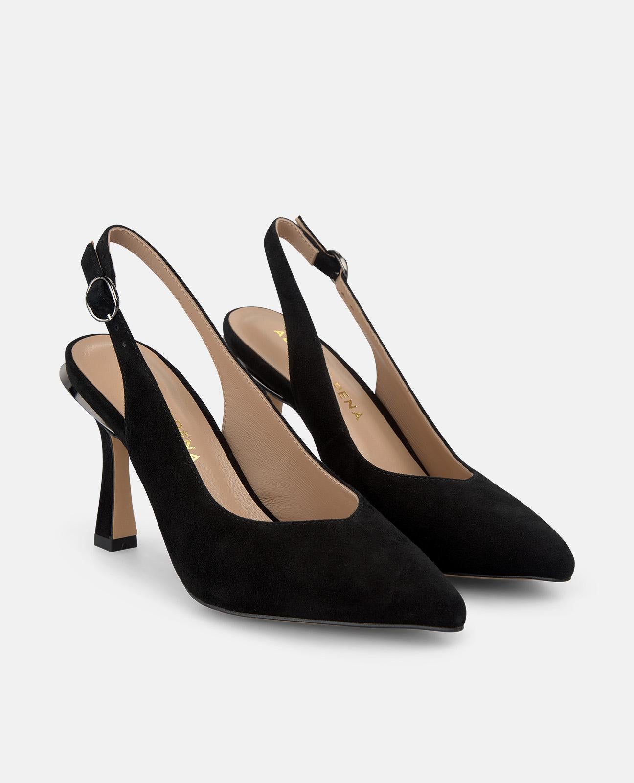 SONDERAUSSTELLUNG FÜR ABGESCHÄRFTES LEDER