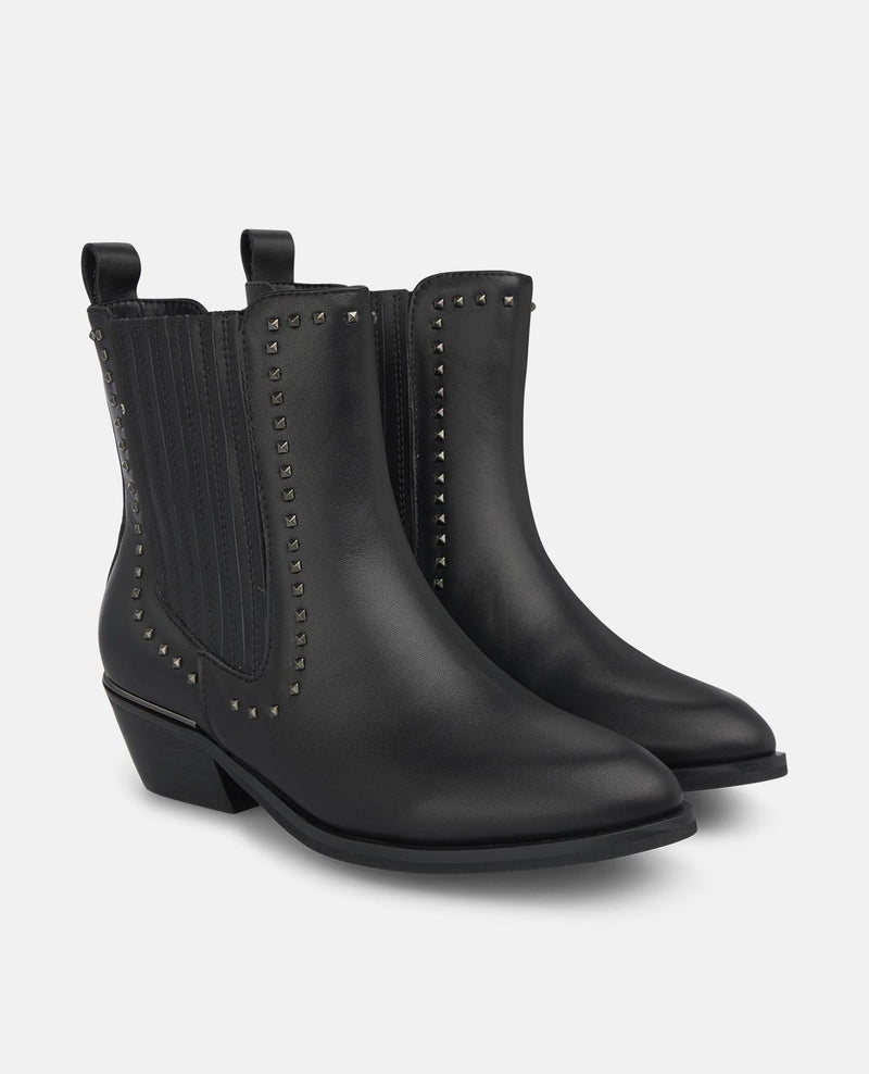 BOTTE DE CHEVILLE PLATE AVEC DÉTAILS