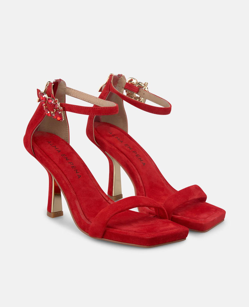 SANDALIA TACON TIRA METALIZADA