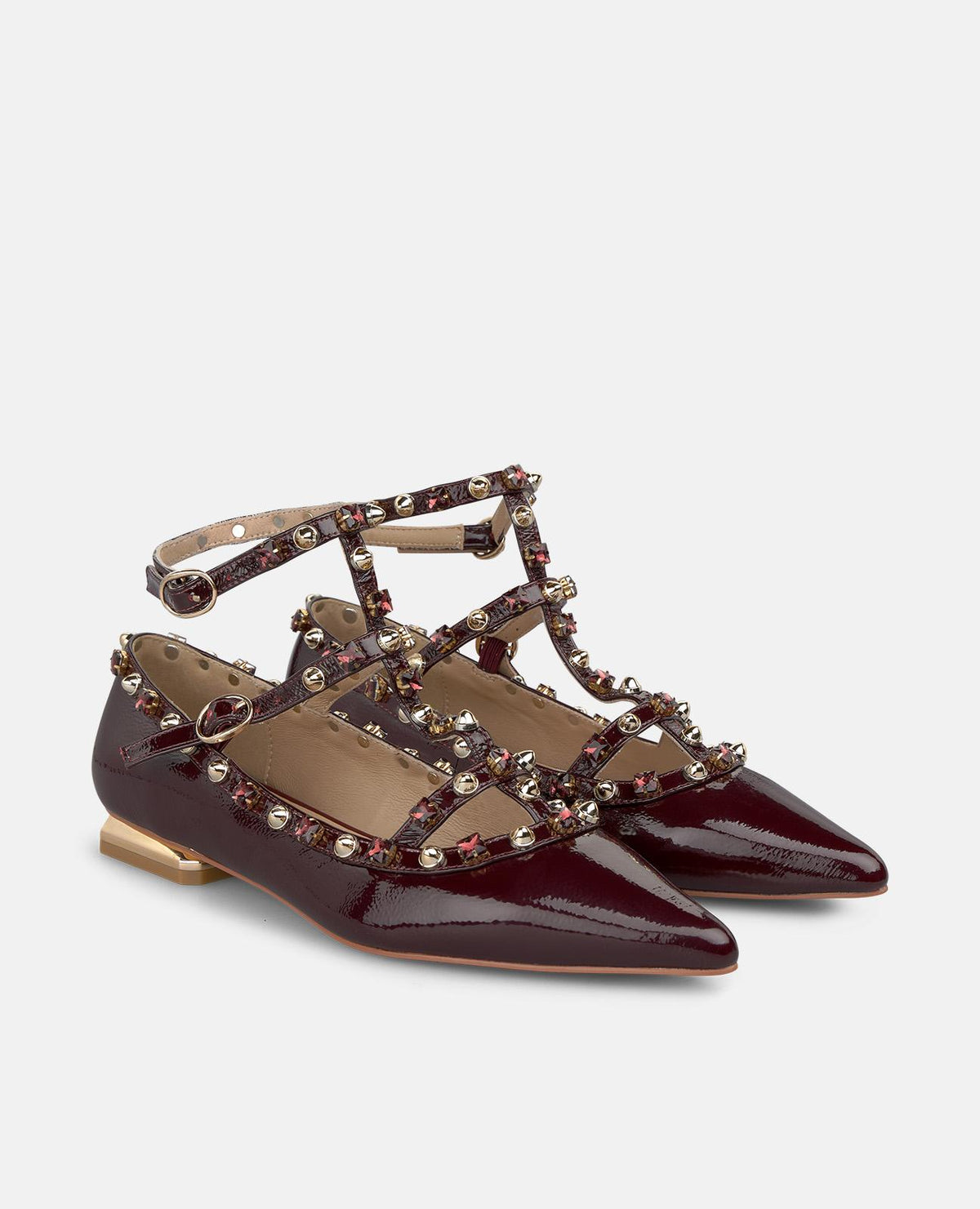 ZAPATO PLANO DE CHAROL