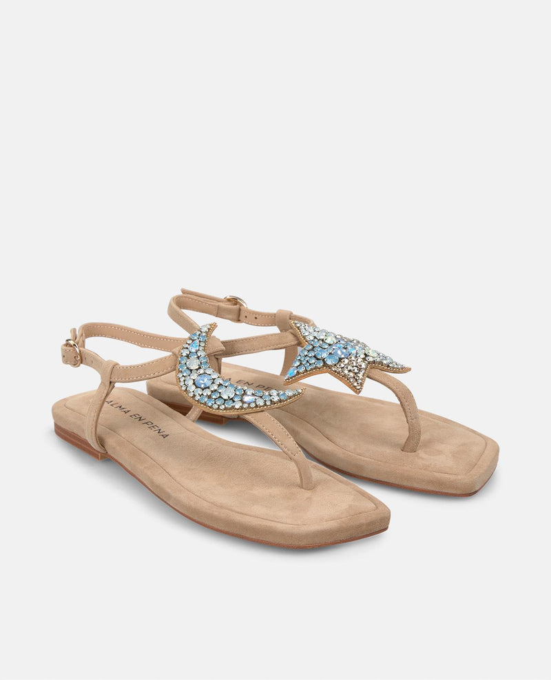 SANDALIA DETALLE EN PEDRERÍA