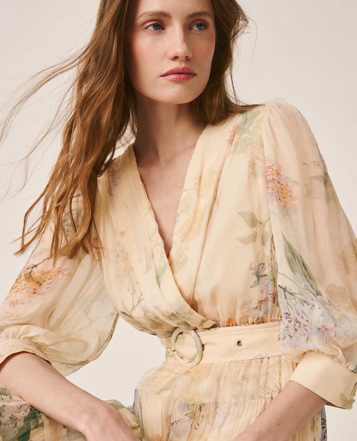VESTIDO LONGO DE GASA