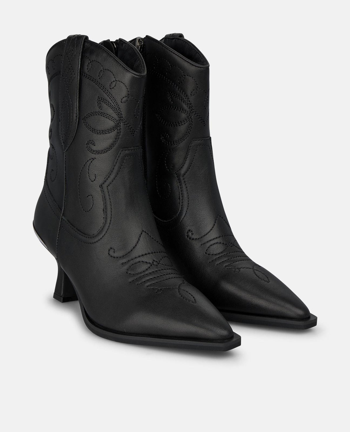 BOTA DE COWBOY EM PELE COM FECHO DE CORRER