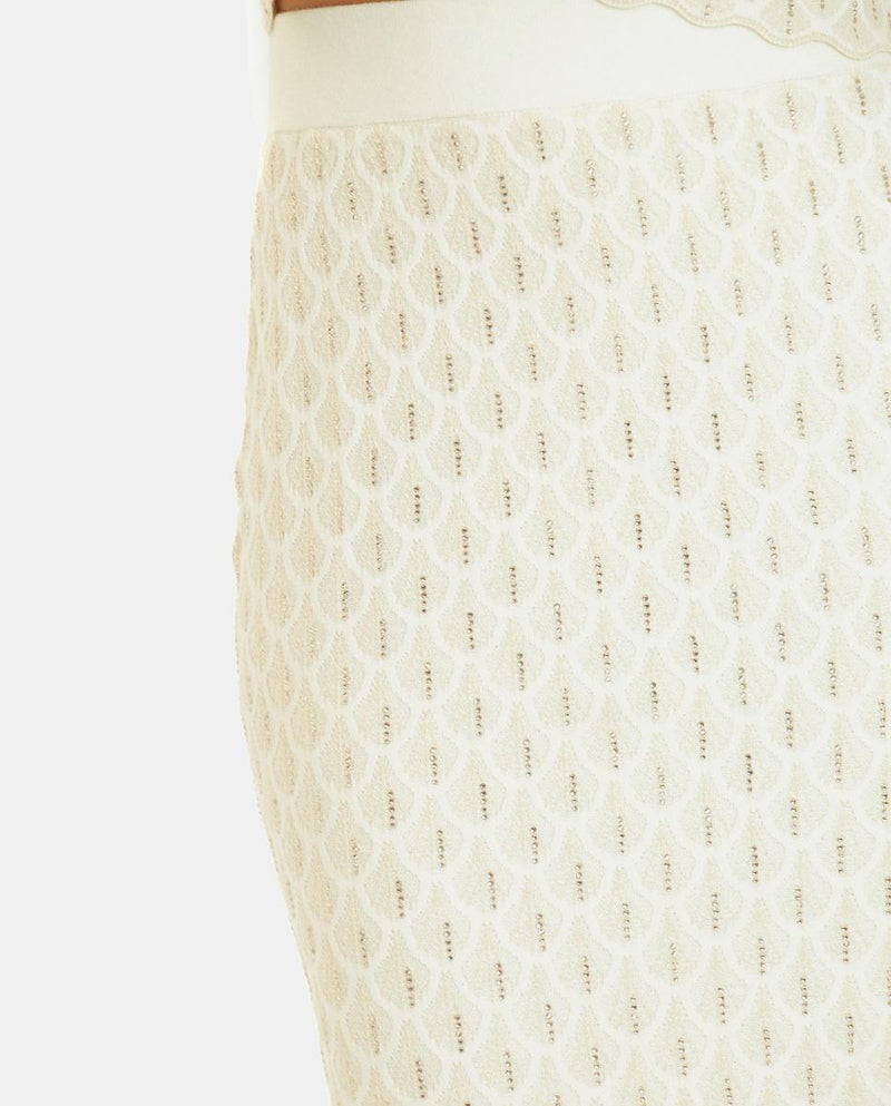 GESTRICKTER ROCK MIT GLÄNZENDEN DETAILS