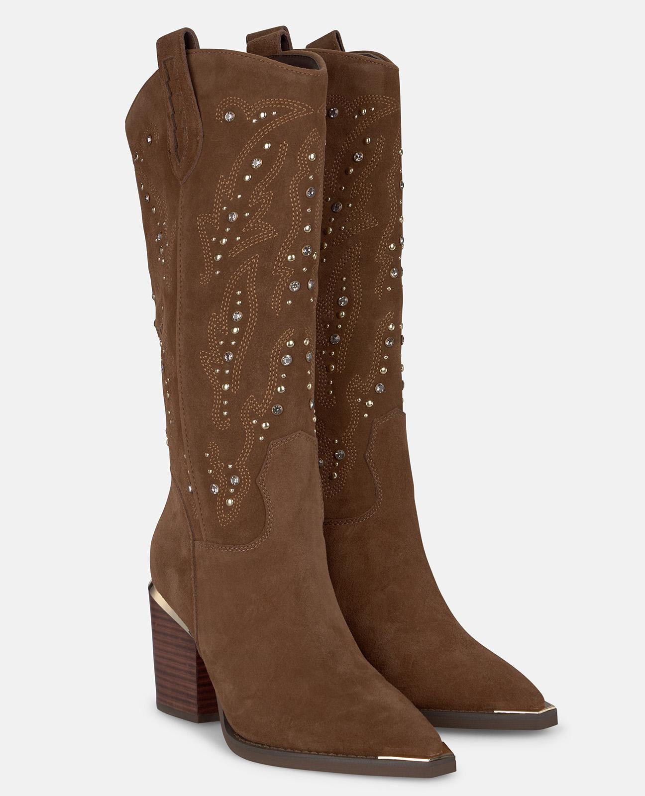 BOTTE À TALON CLOUTÉE AVEC STRASS