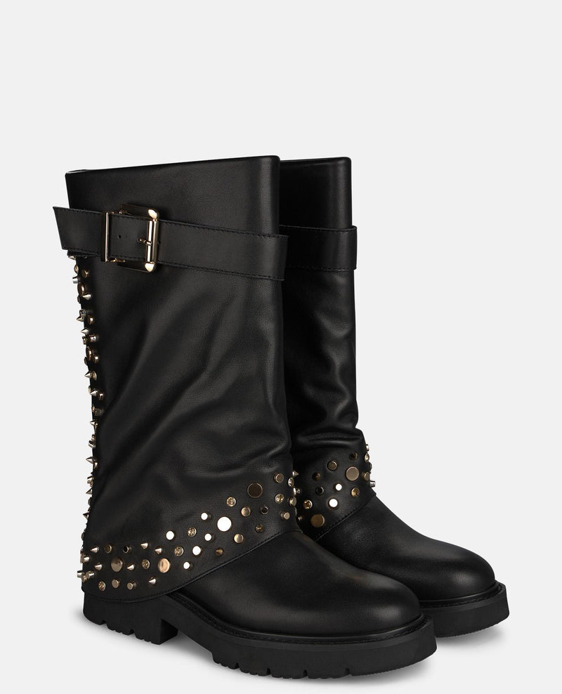 STIVALE MILITARE IN NAPA CON BORCHIE METALLICHE