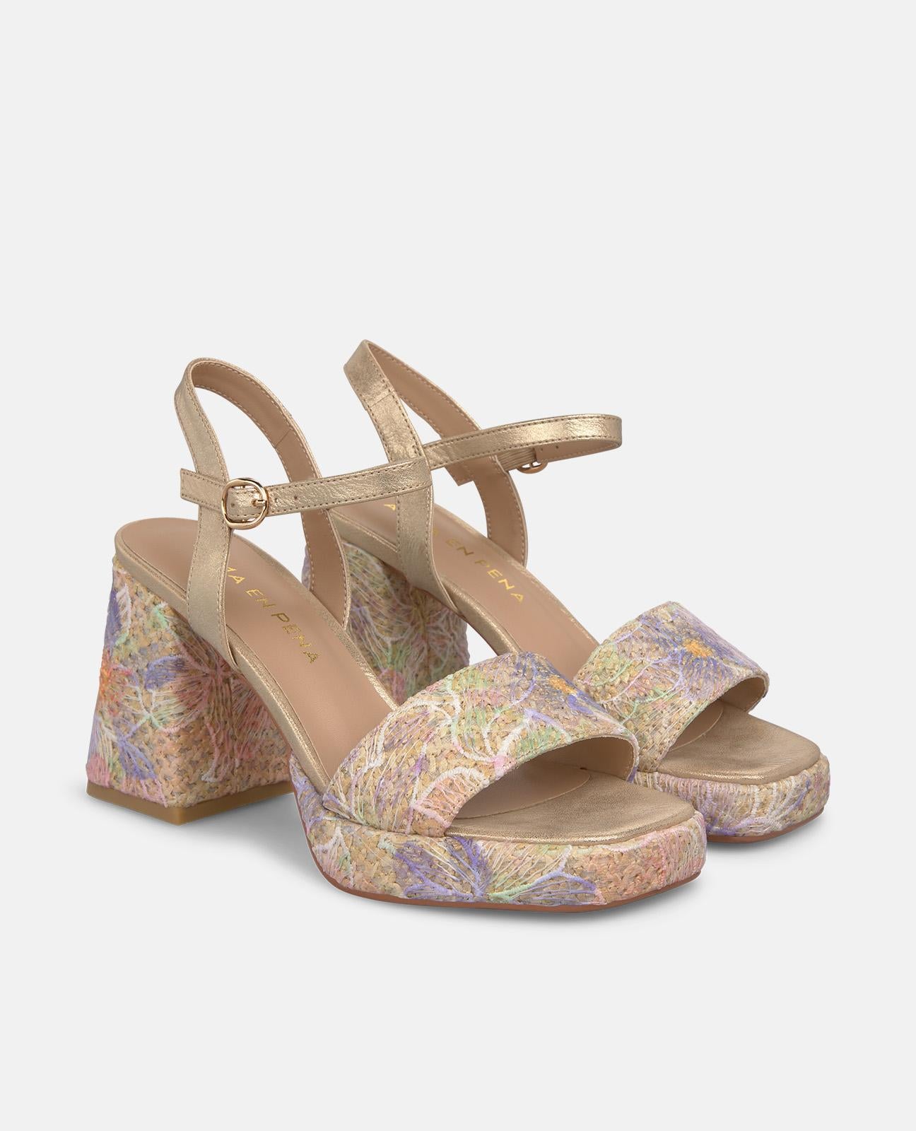 SANDALIA ALTA MULTICOLOR