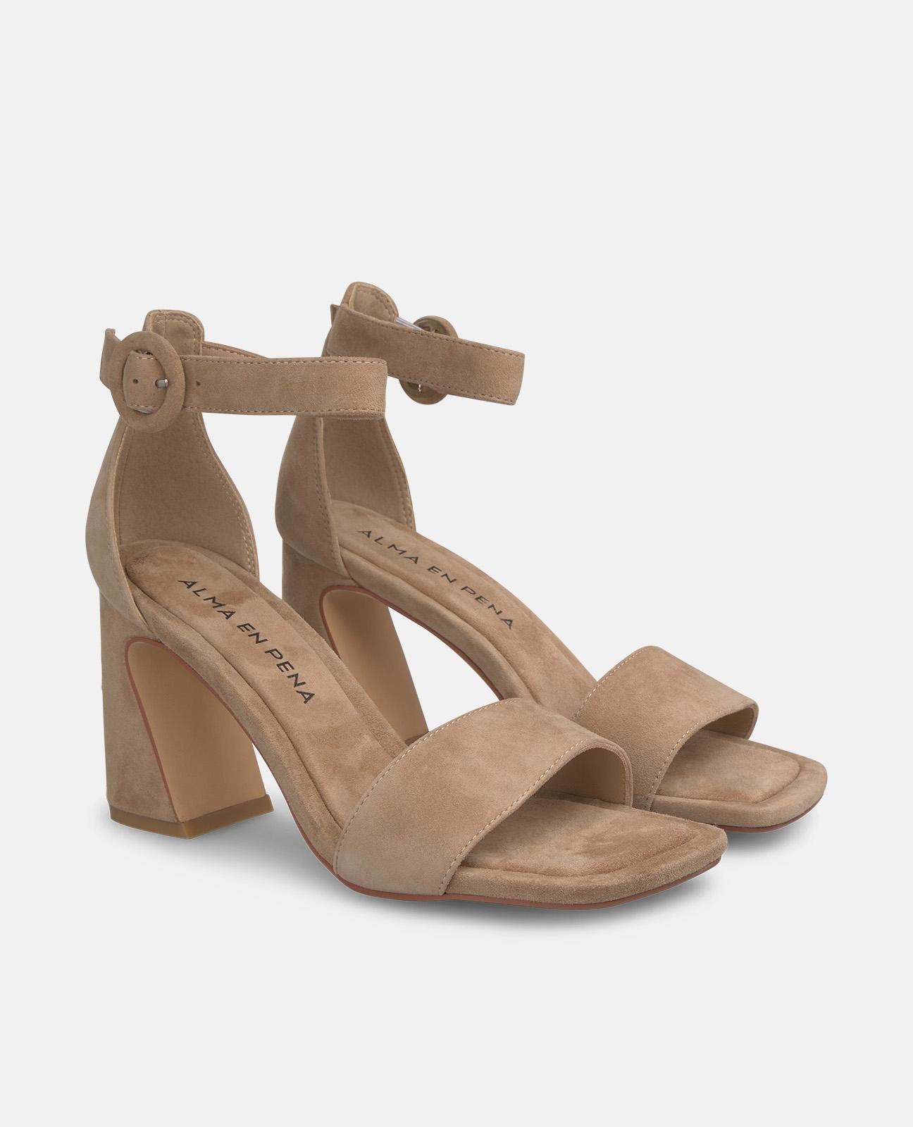 SANDALIA PULSERA TACÓN