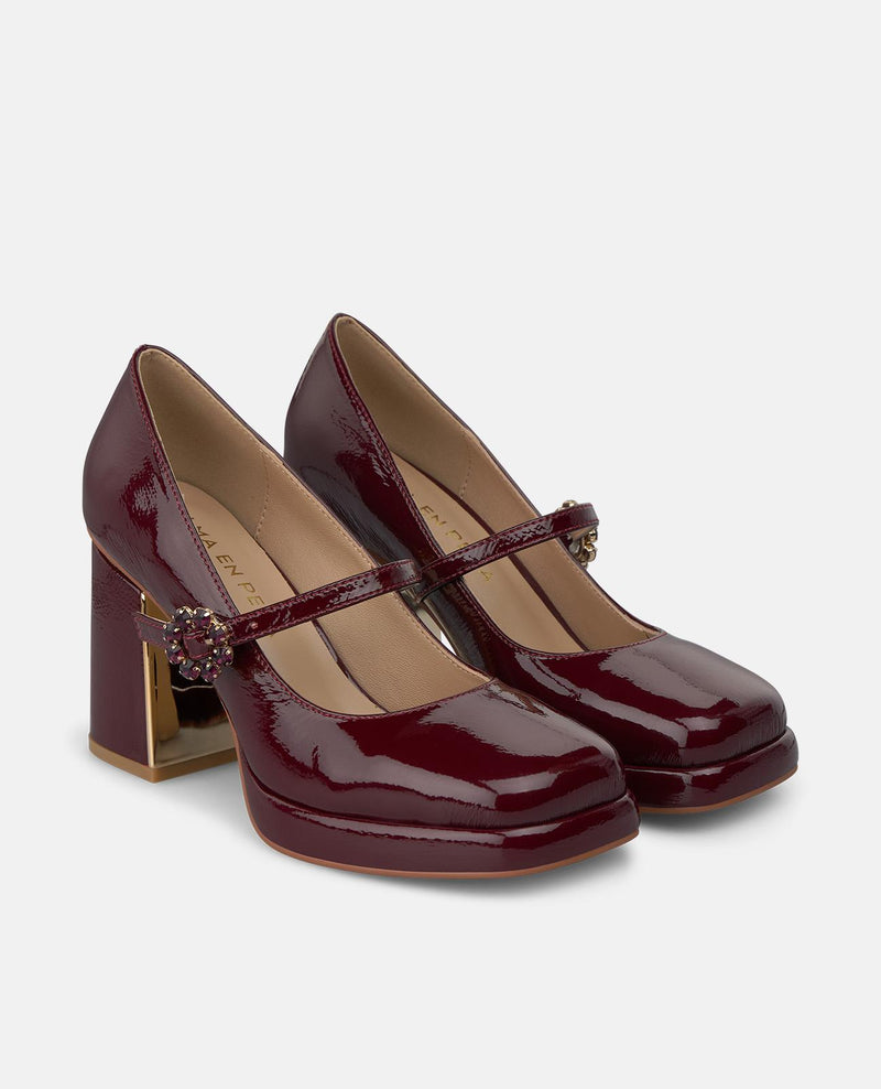 ZAPATO TACÓN CHAROL CON PLATAFORMA