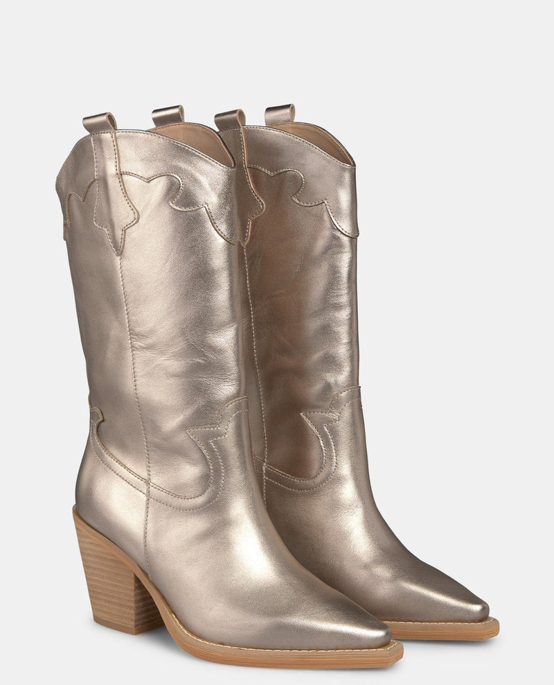 EMBROIDERED HALF-BOOT