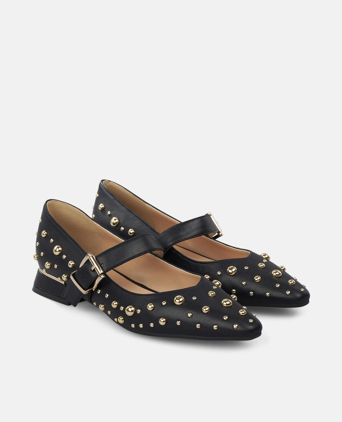 SCARPA PIATTA CON BORCHIE