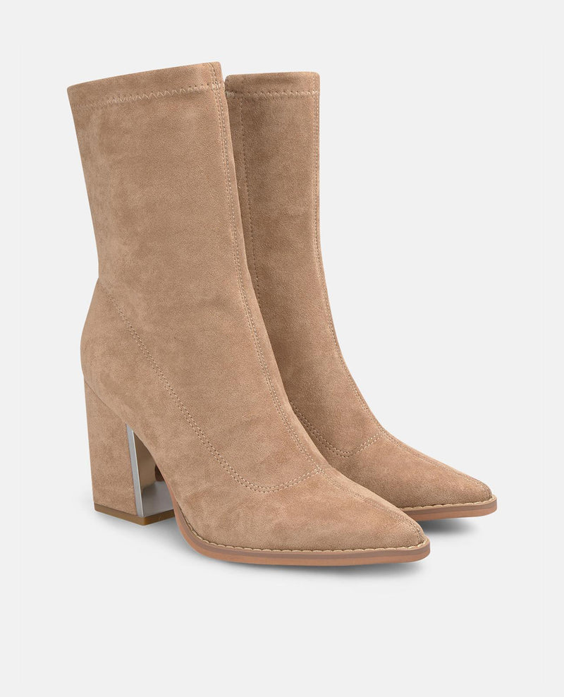 BOTÍN TACÓN CUADRADO