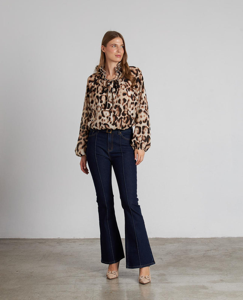 KNOTTED COLLAR BLOUSE