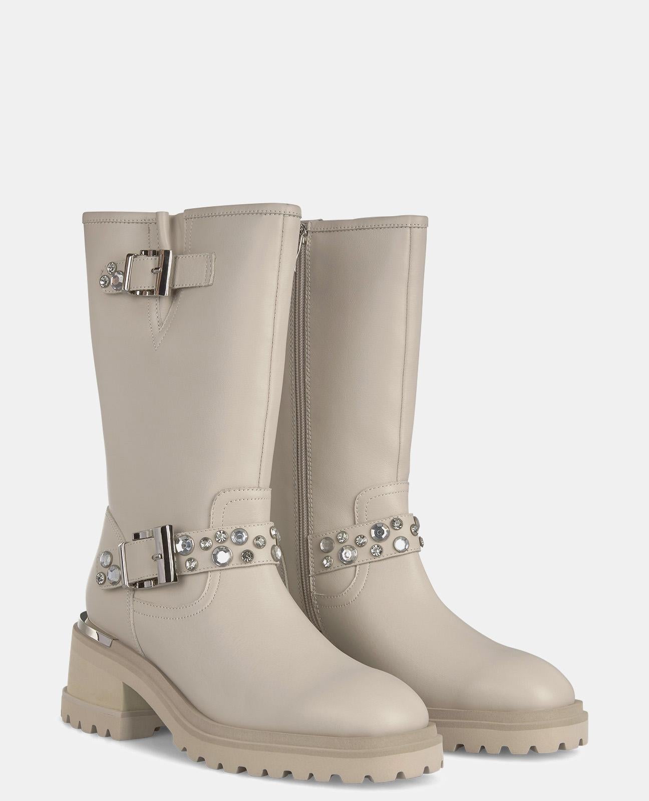 DEMI-BOTTE AVEC STRASS