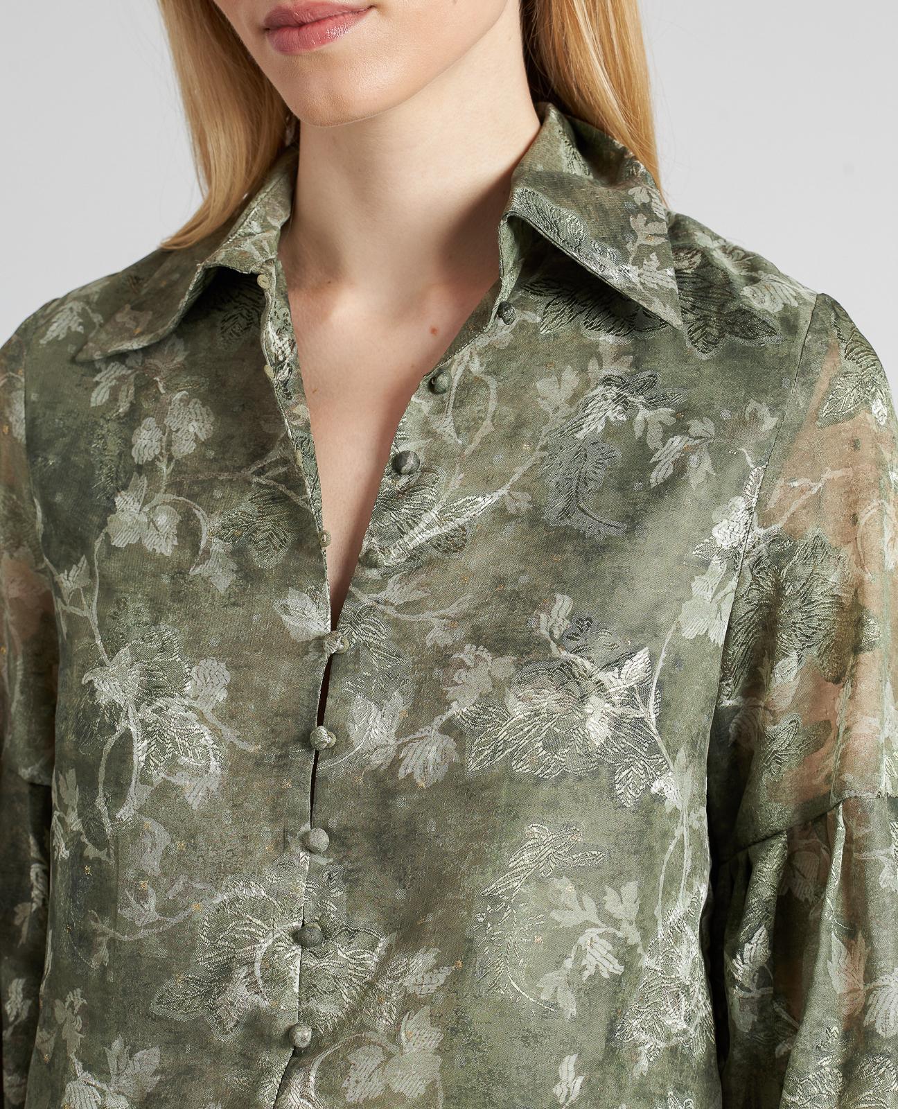 BLUSA DETALLES DORADOS