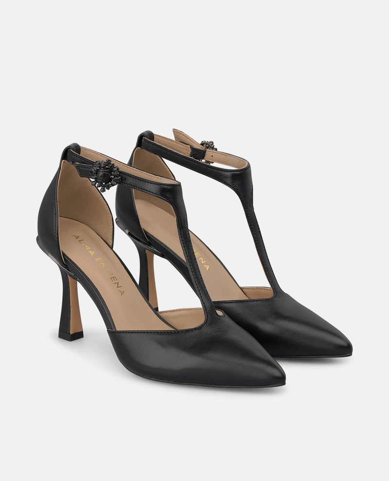 ZAPATO TACÓN PIEL CON HEBILLA