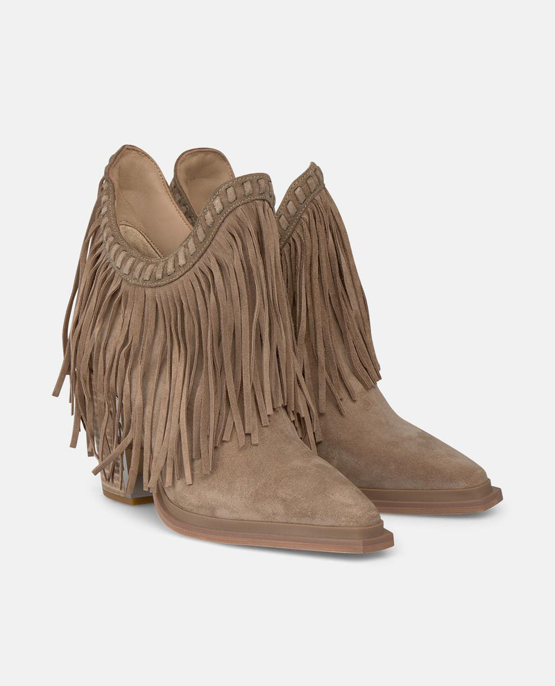 LONGUES BOTTINES À FRANGES