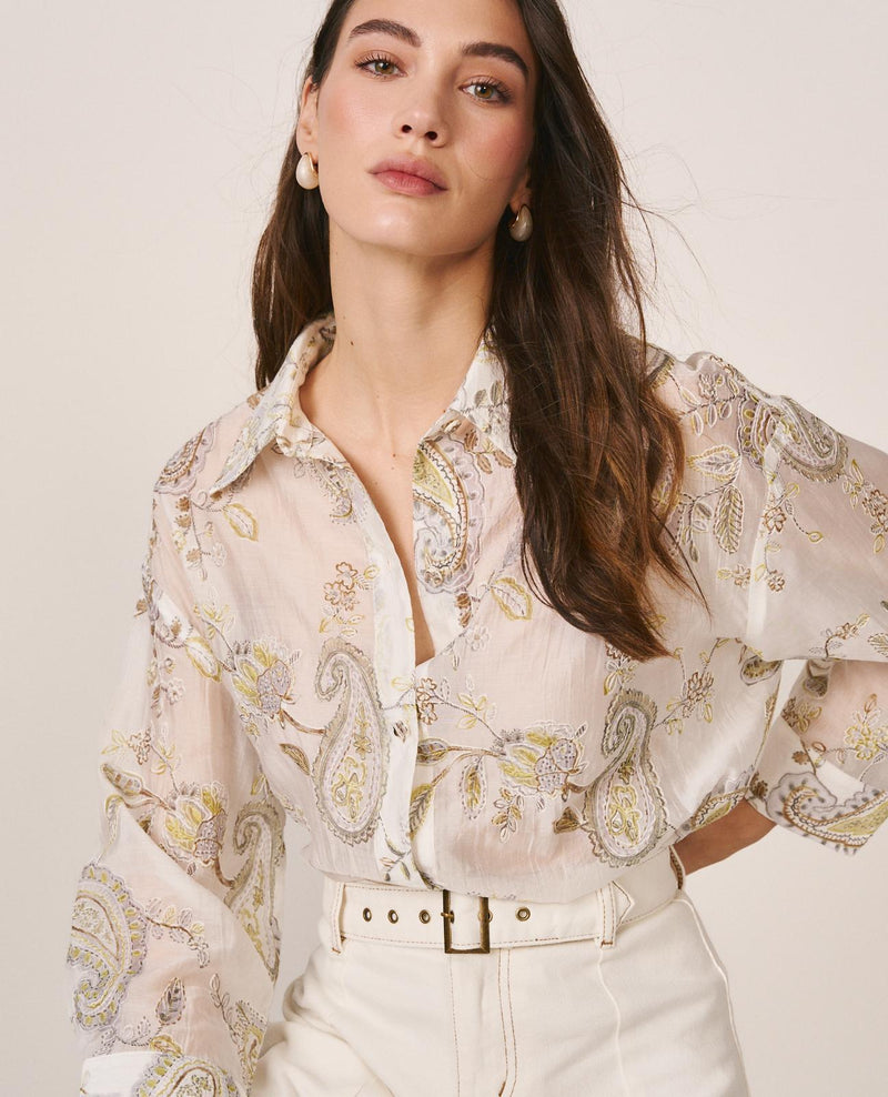 CAMISA BORDADO PAISLEY
