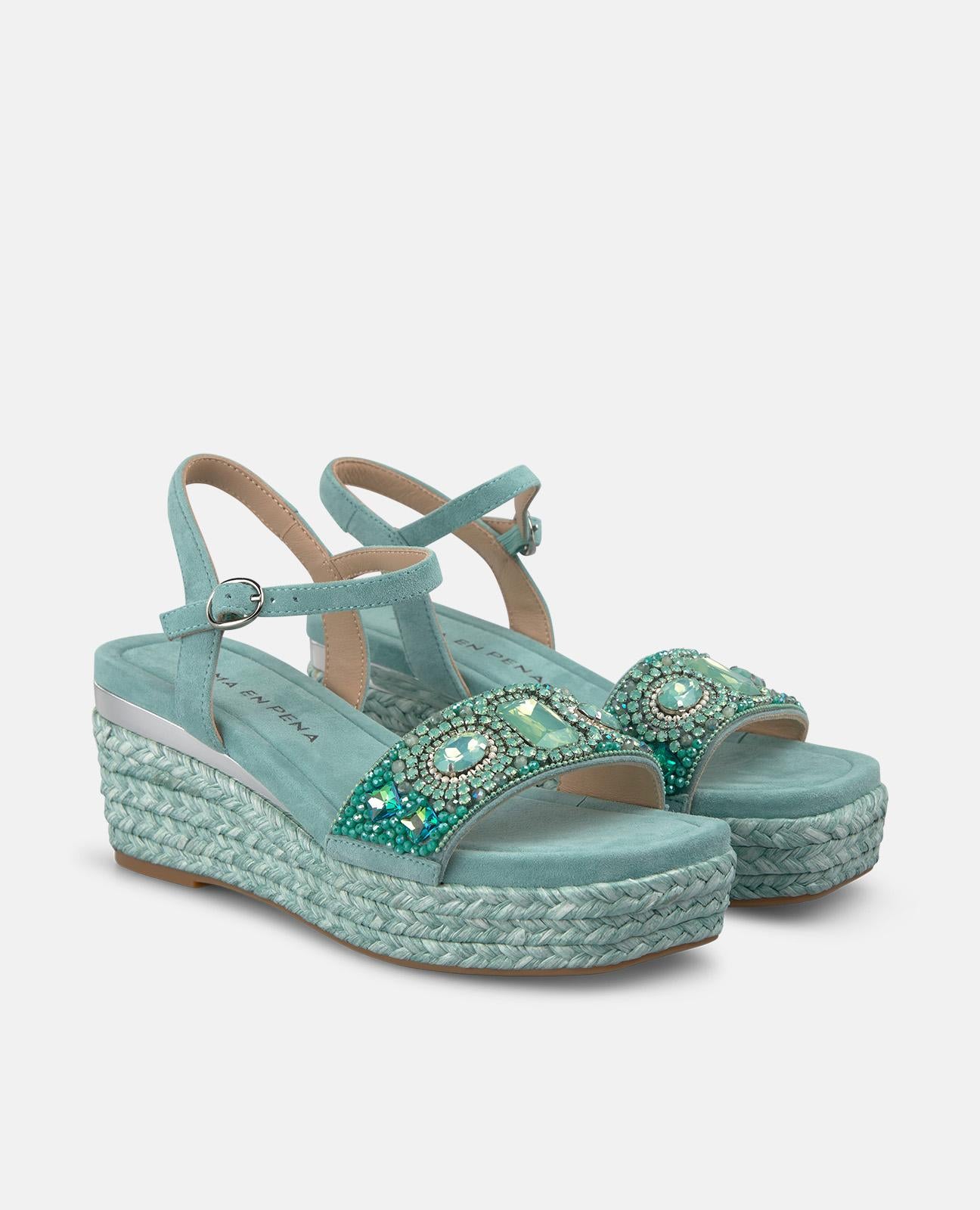 SANDALIA DE ESPARTO TIRA FRONTAL ABALORIOS