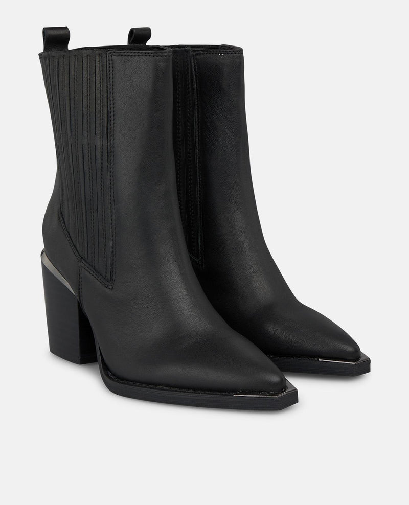ANKLE BOOT WITH ELASTIC