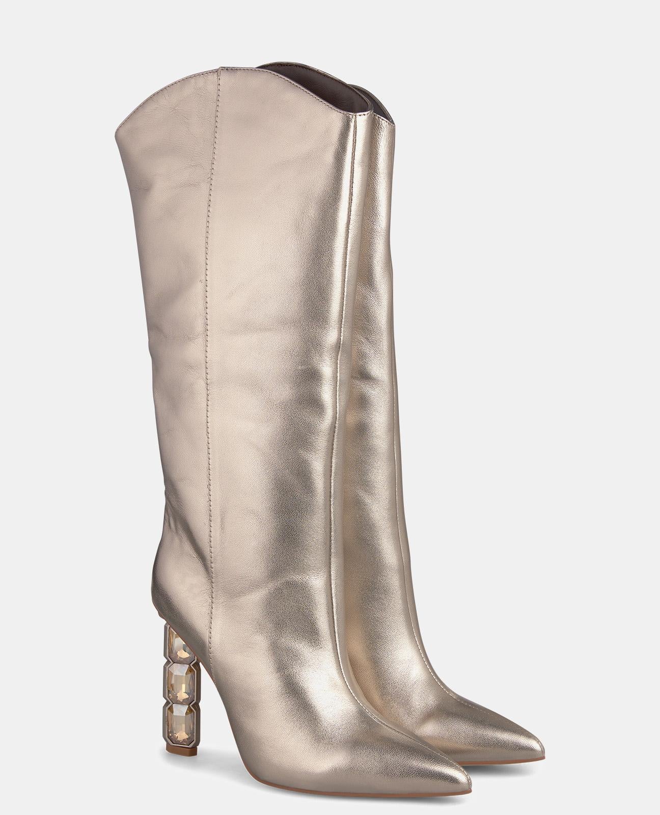 BOTTE À TALON EN CRISTAL