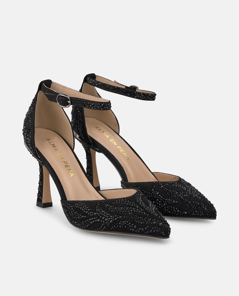 SCARPA CON DETTAGLI TALLONE