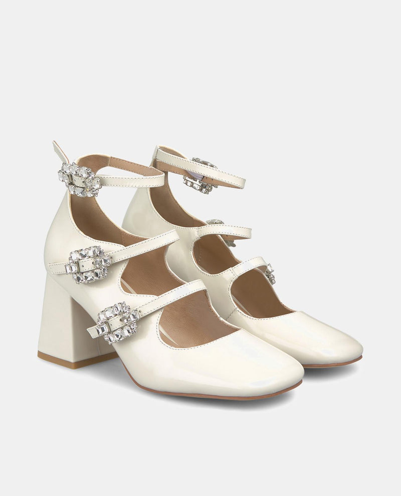 DREI-SCHNALLEN-ABSATZ-SCHUH