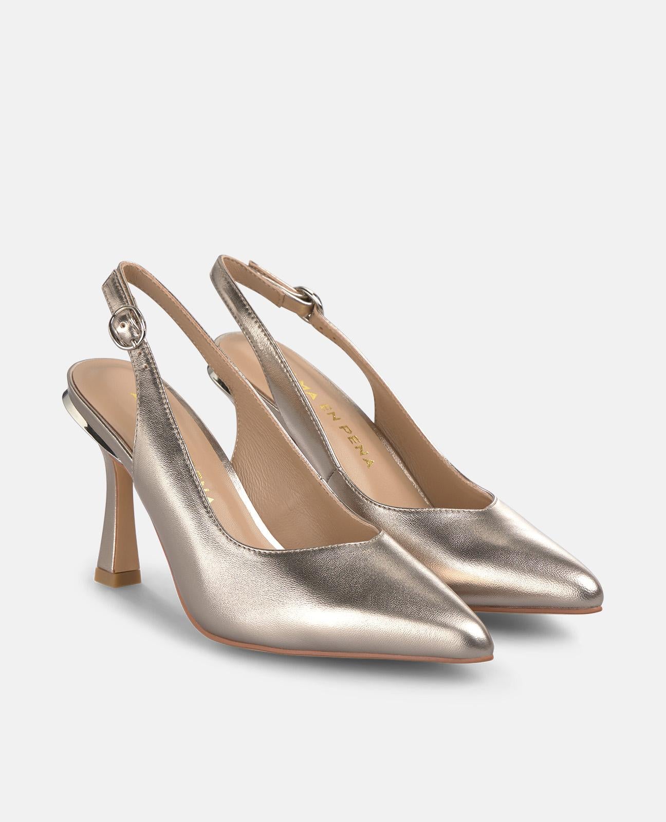 ZAPATO DESTALONADO PUNTERA AFILADA