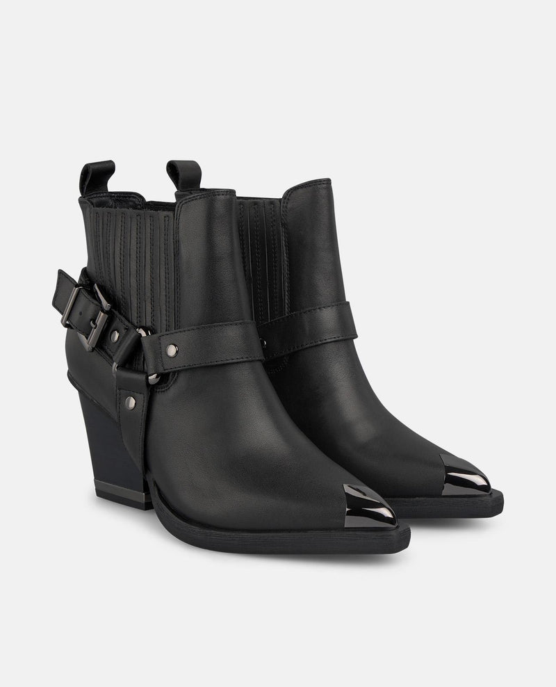 BOTÍN HEBILLA TACÓN