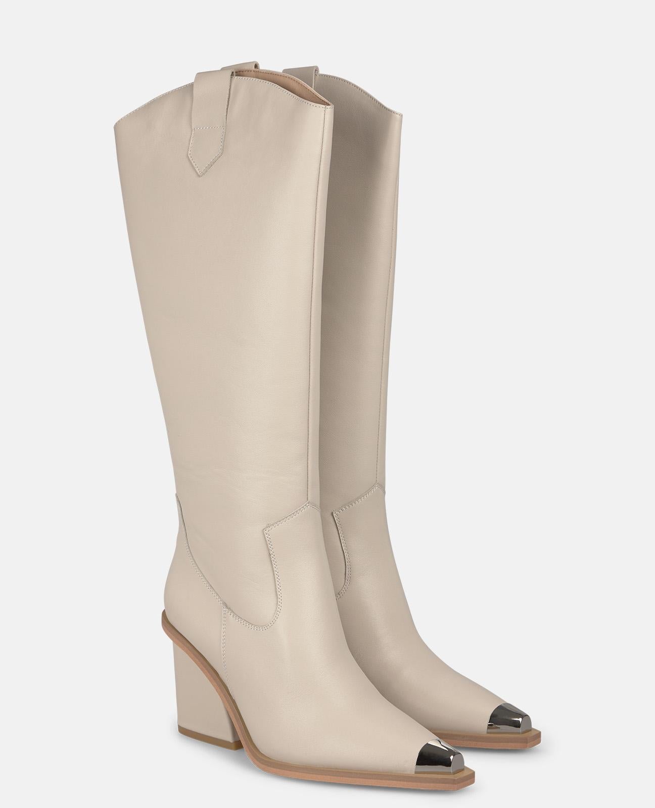 BOTTE À TALON TEXTURÉ