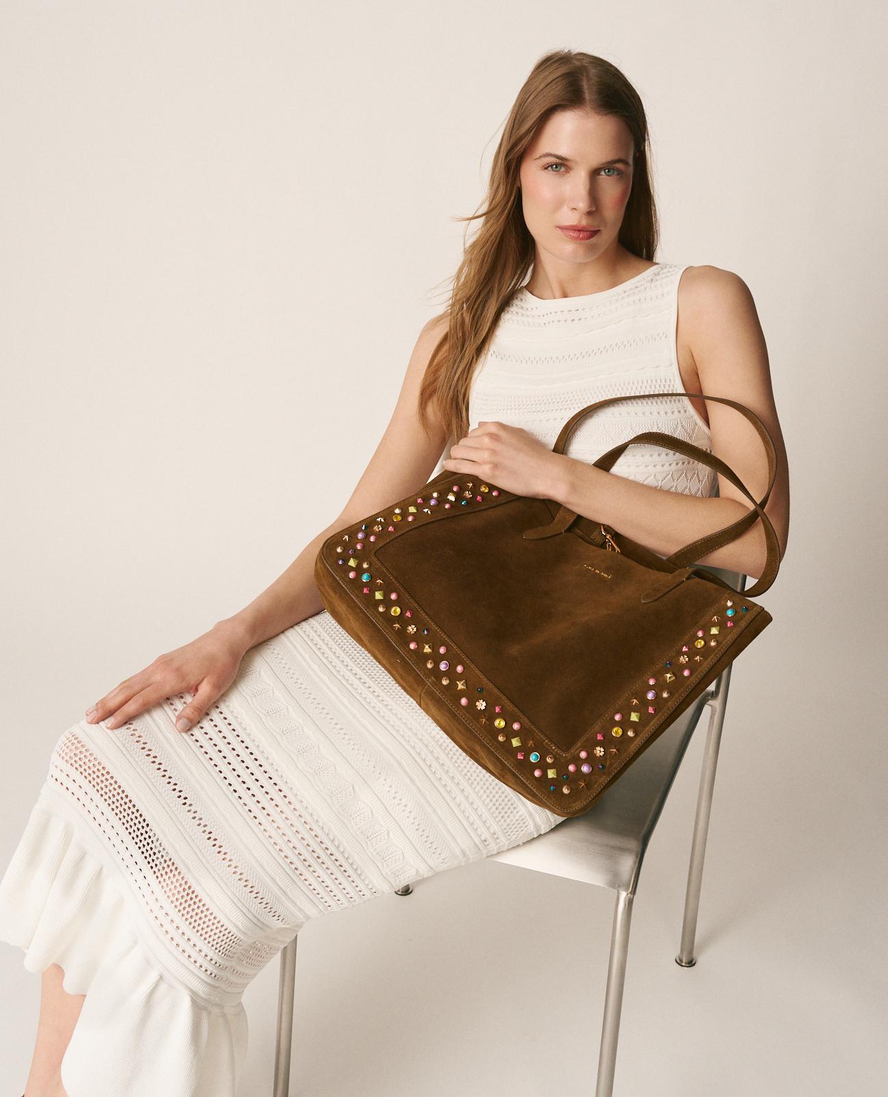 BOLSO SHOPPER TACHUELAS